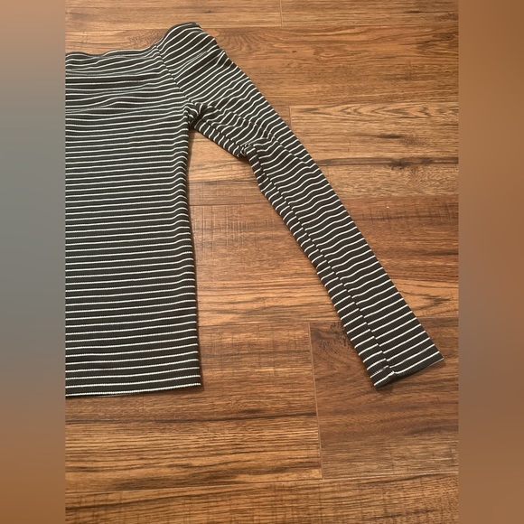 Lucky Brand Top - Picture 2 of 5